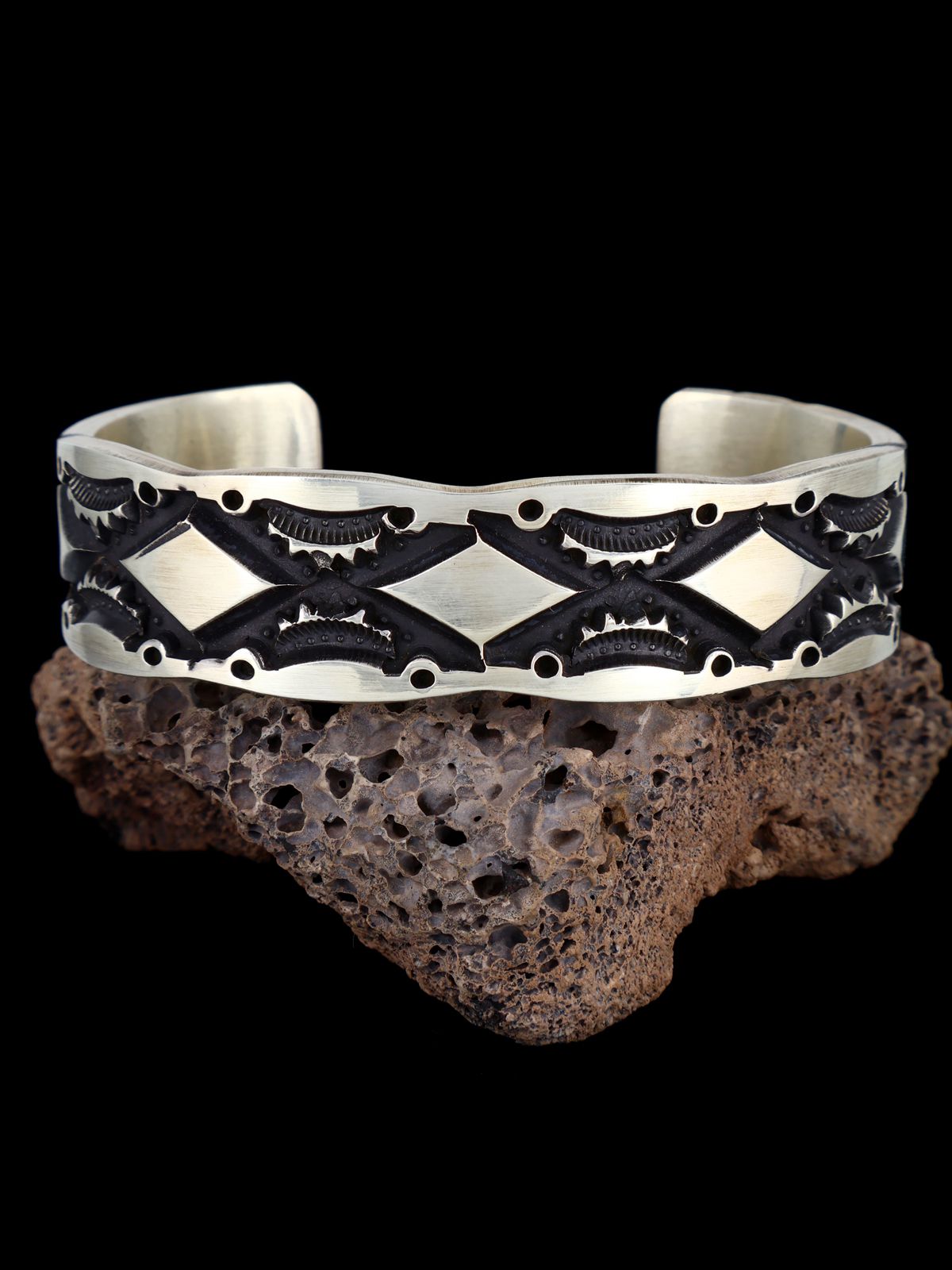 Heavy Navajo Sterling Silver Cuff Bracelet – PuebloDirect.com
