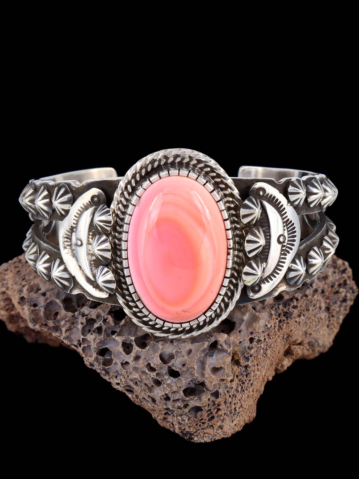 Native American Jewelry Pink Conch Star Shot Cuff Bracelet