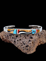 Bracelet incrusté de scène Navajo en argent sterling Night Sky Pueblo
