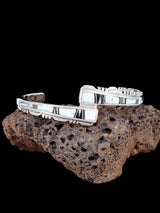 Pulsera con incrustaciones de turquesa de joyería nativa americana