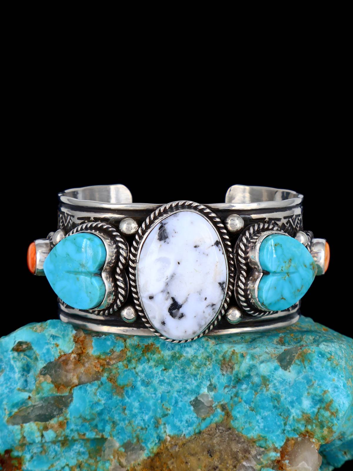 Native American Jewelry Spiny Oyster and Kingman Turquoise Heart Bracelet