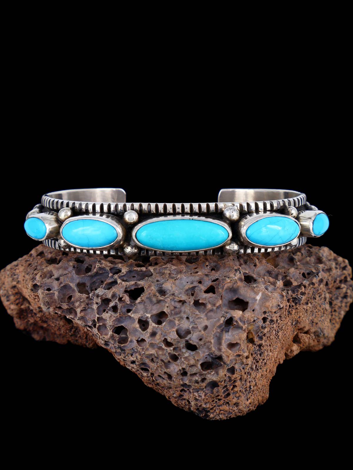 Pulsera de puño turquesa Natural Golden Hill de joyería nativa americana