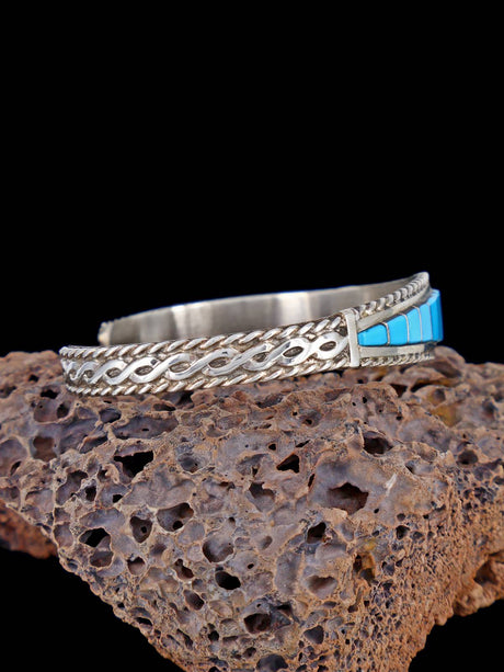 Pulsera con incrustaciones Zuni de ónix y plata de ley