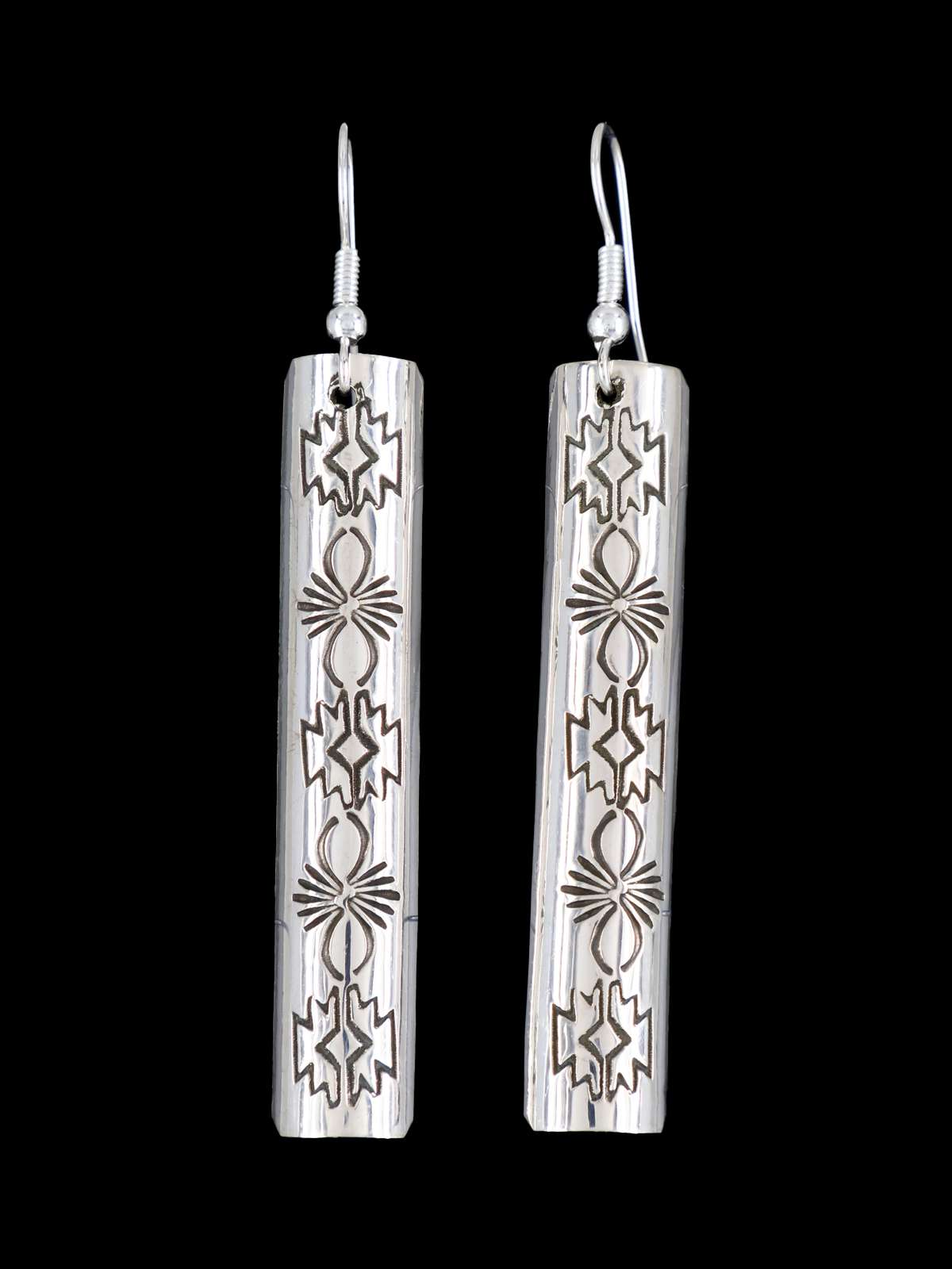 Boucles d’oreilles pendantes gravées Navajo en argent sterling