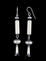 Pendientes colgantes con cuentas de plata de ley navajo