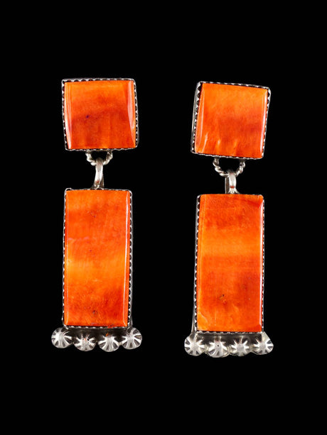 Native American Jewelry Spiny Oyster Post Earrings - PuebloDirect.com