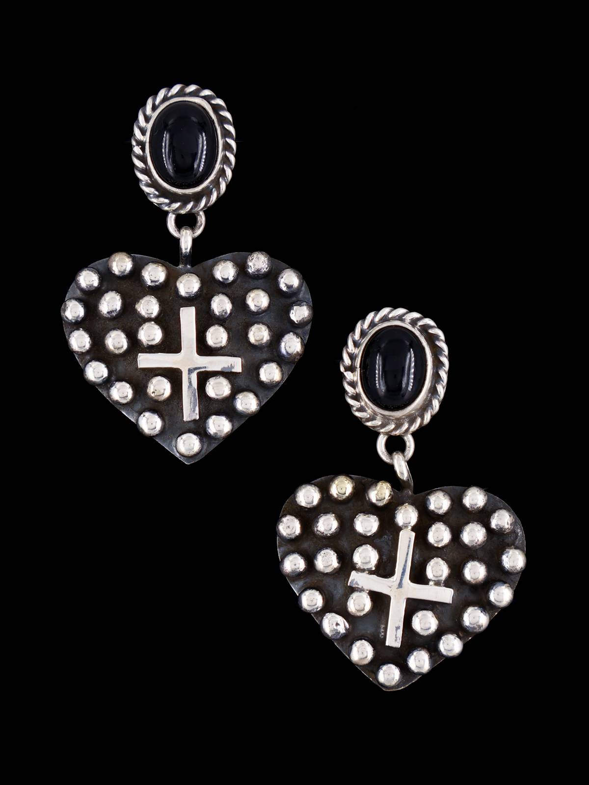 Native American Sterling Silver Black Onyx Droplet Post Heart Earrings - PuebloDirect.com