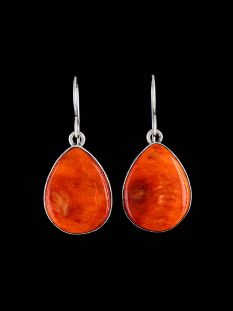 Navajo Sterling Silver Spiny Oyster Dangle Earrings - PuebloDirect.com
