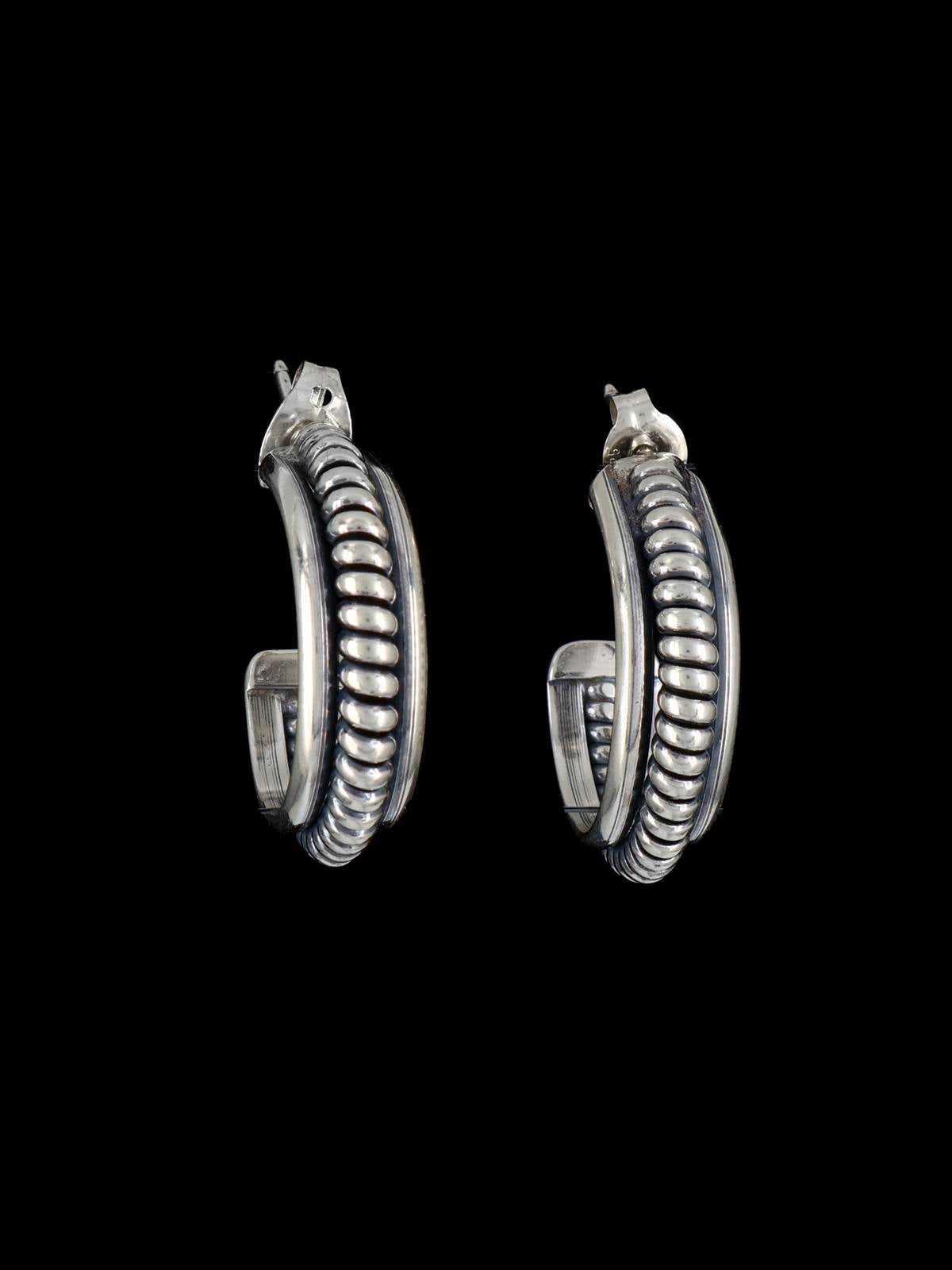 Boucles d’oreilles pendantes en cuivre estampillé Navajo
