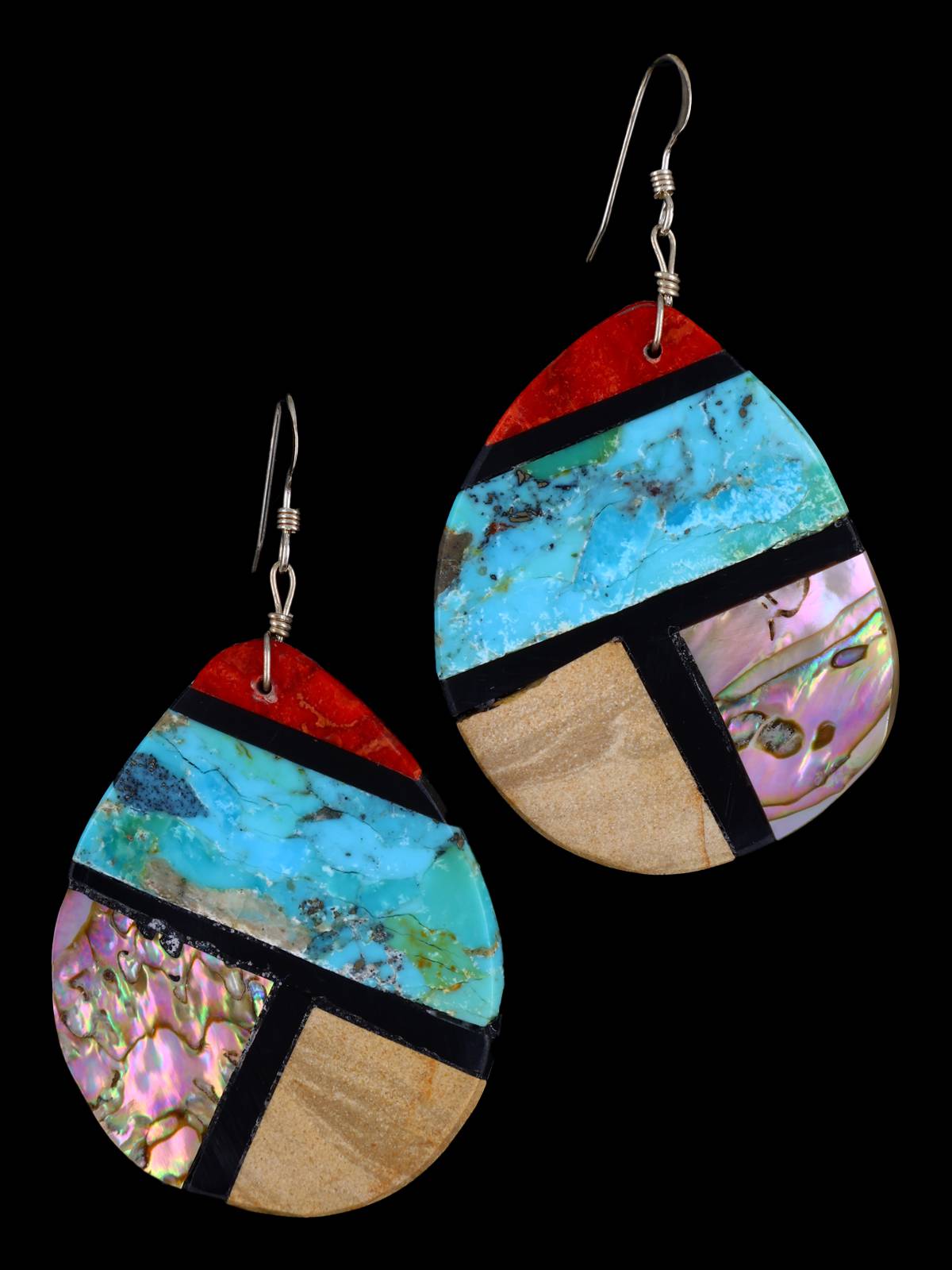 Boucles d'oreilles pendantes incrustées de plusieurs pierres Santo Domingo