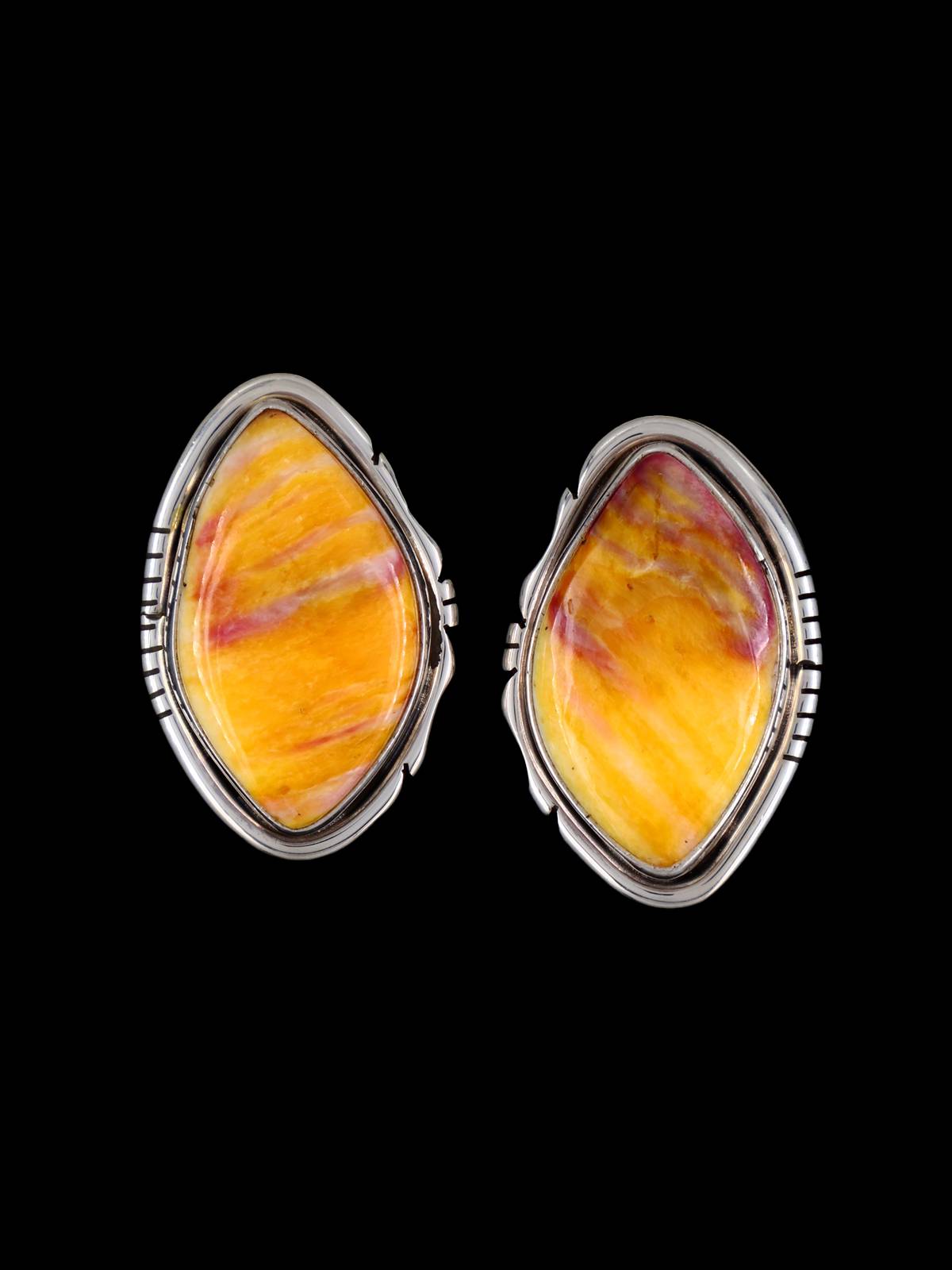 Native American Spiny Oyster Post Earrings