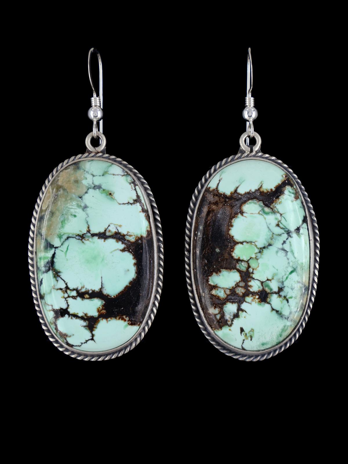 Boucles d'oreilles amérindiennes incrustées d'opalite pendantes en forme de cœur