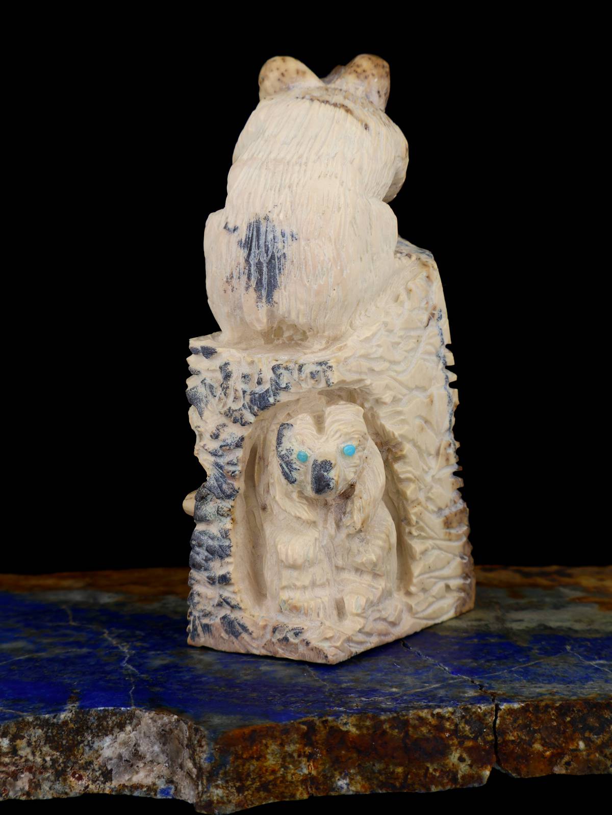 Serpentine Pueblo Bear Zuni Fetish