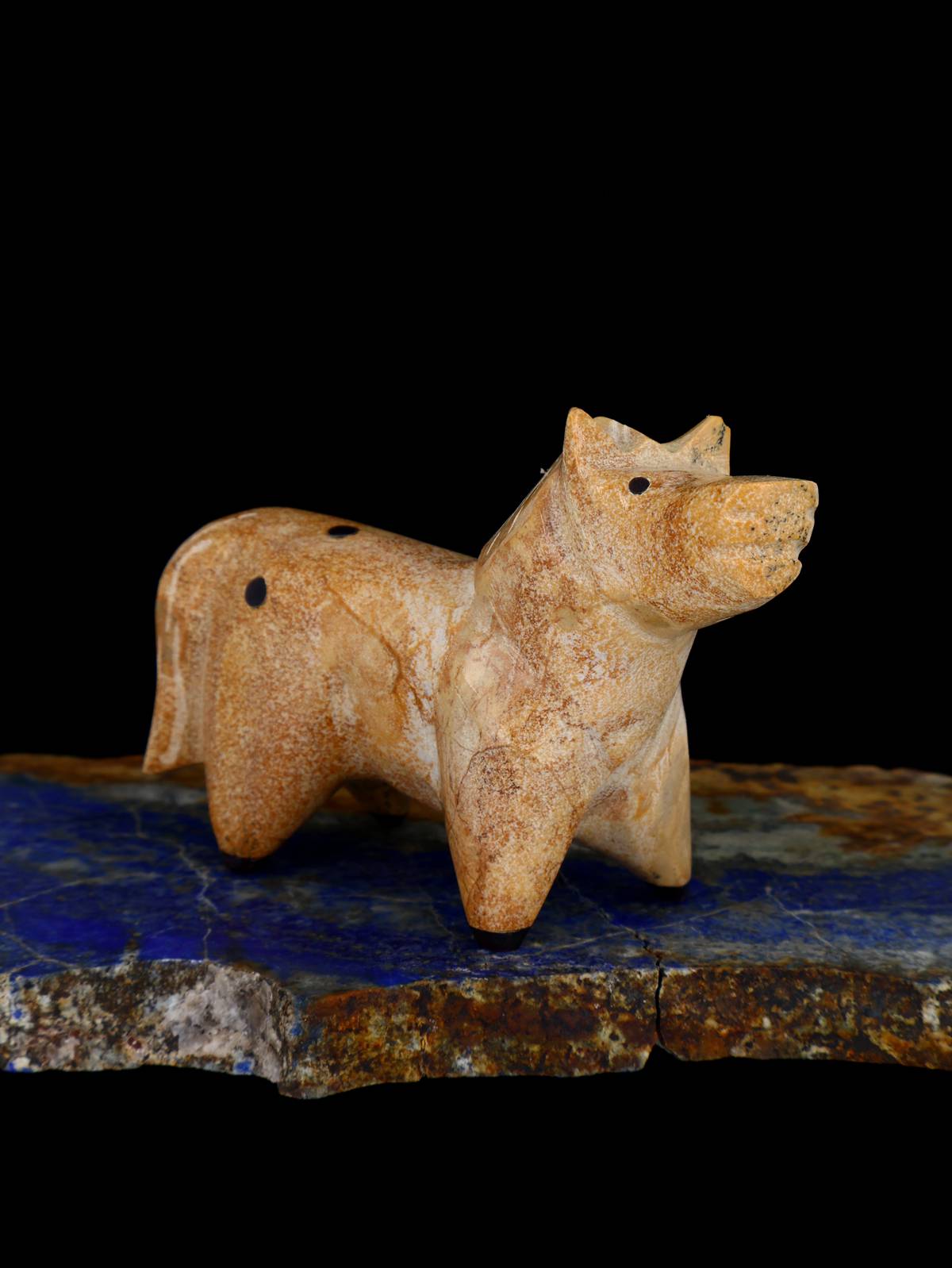 Travertine Horse Zuni Fetish Carving