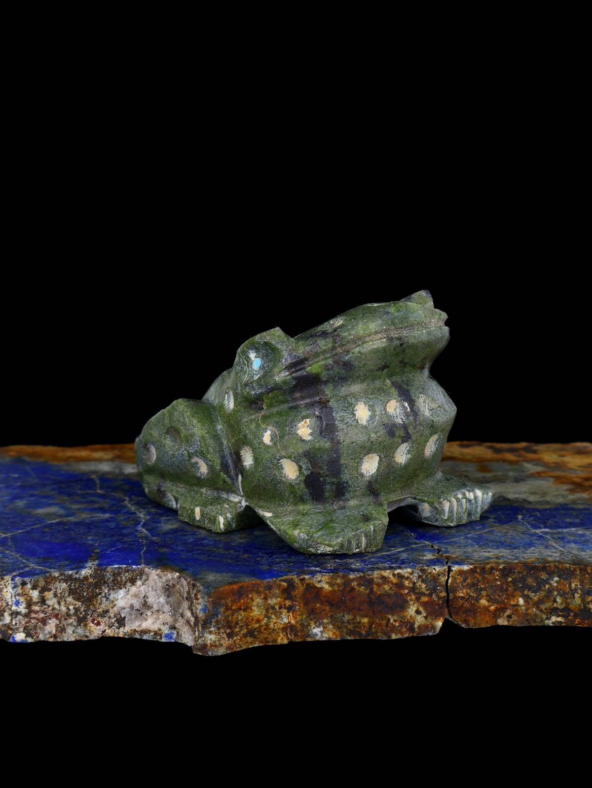 Serpentine Frog Zuni Fetish