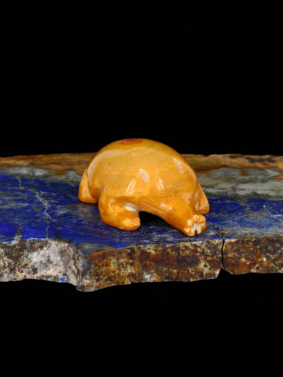 Travertine Mole Zuni Fetish Carving