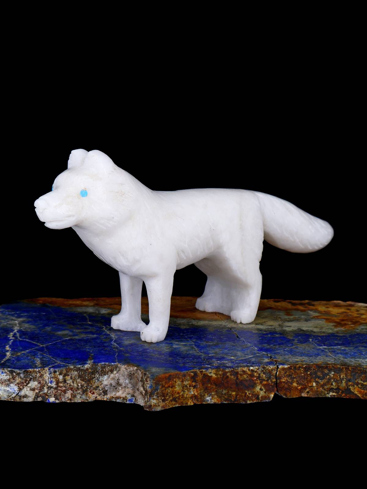 White Marble Wolf Zuni Fetish