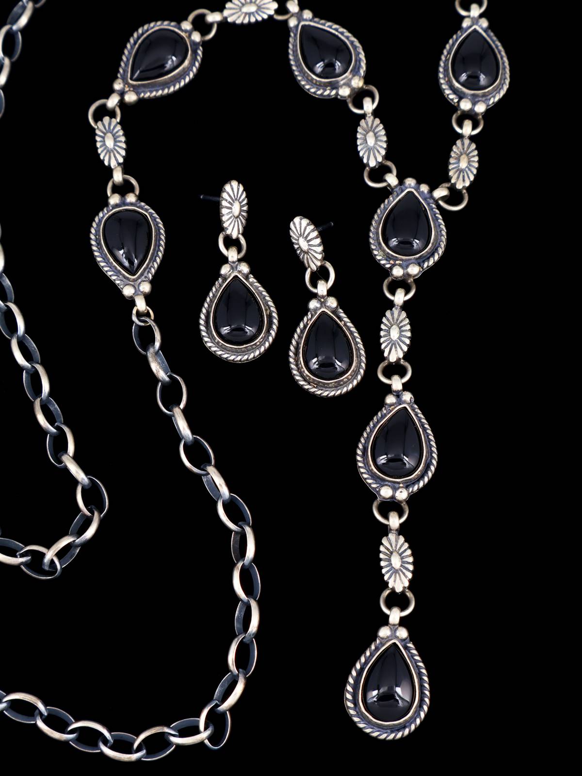 Native American Jewelry Black Onyx Lariat Necklace Set - PuebloDirect.com