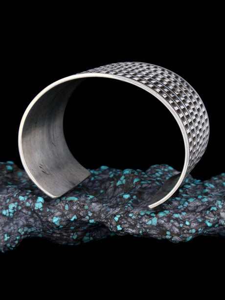 Brazalete Thunderbird de plata de ley nativo americano