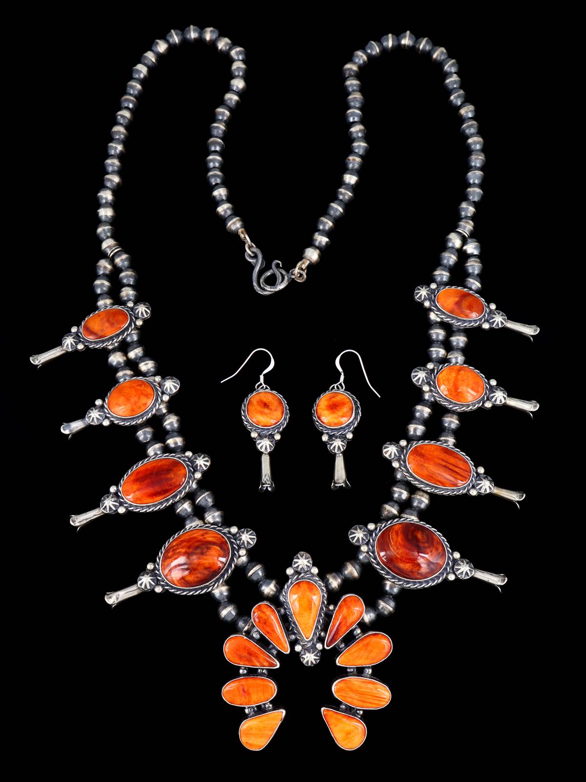 Navajo Spiny Oyster Sterling Silver Squash Blossom Necklace Set