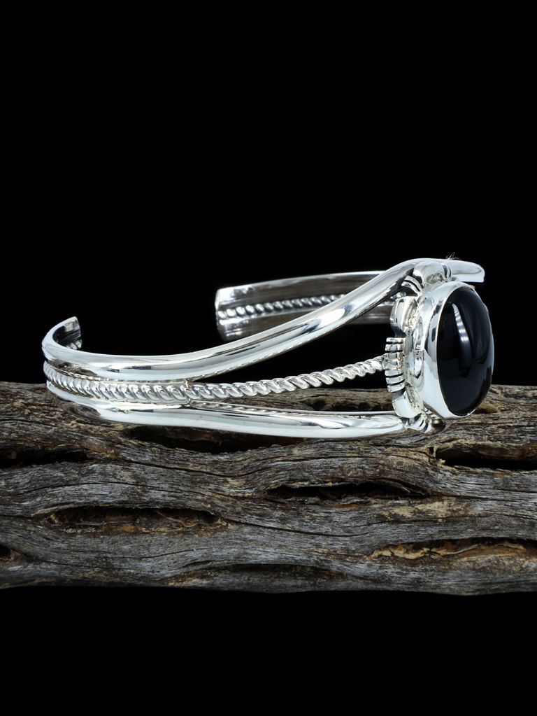 Native American Jewelry Black Onyx Cuff Bracelet - PuebloDirect.com