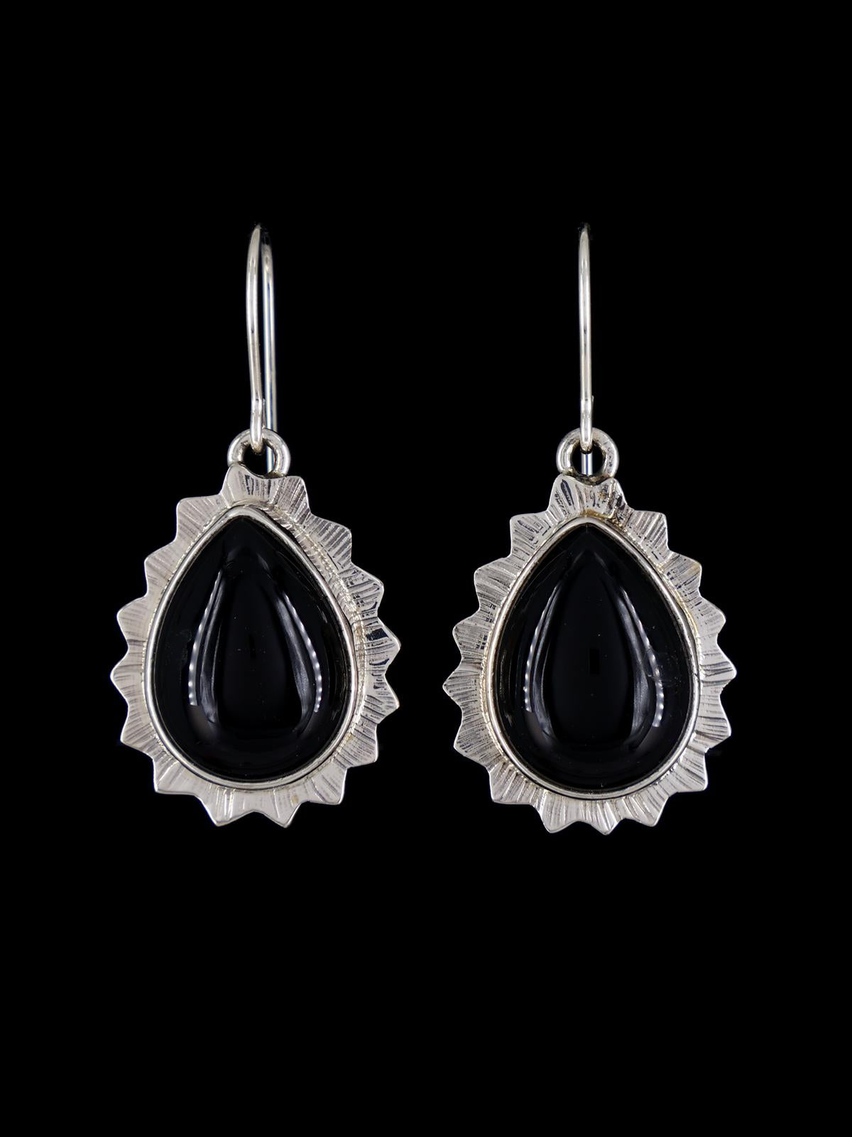 Pendientes colgantes de ónix negro y plata de ley navajo