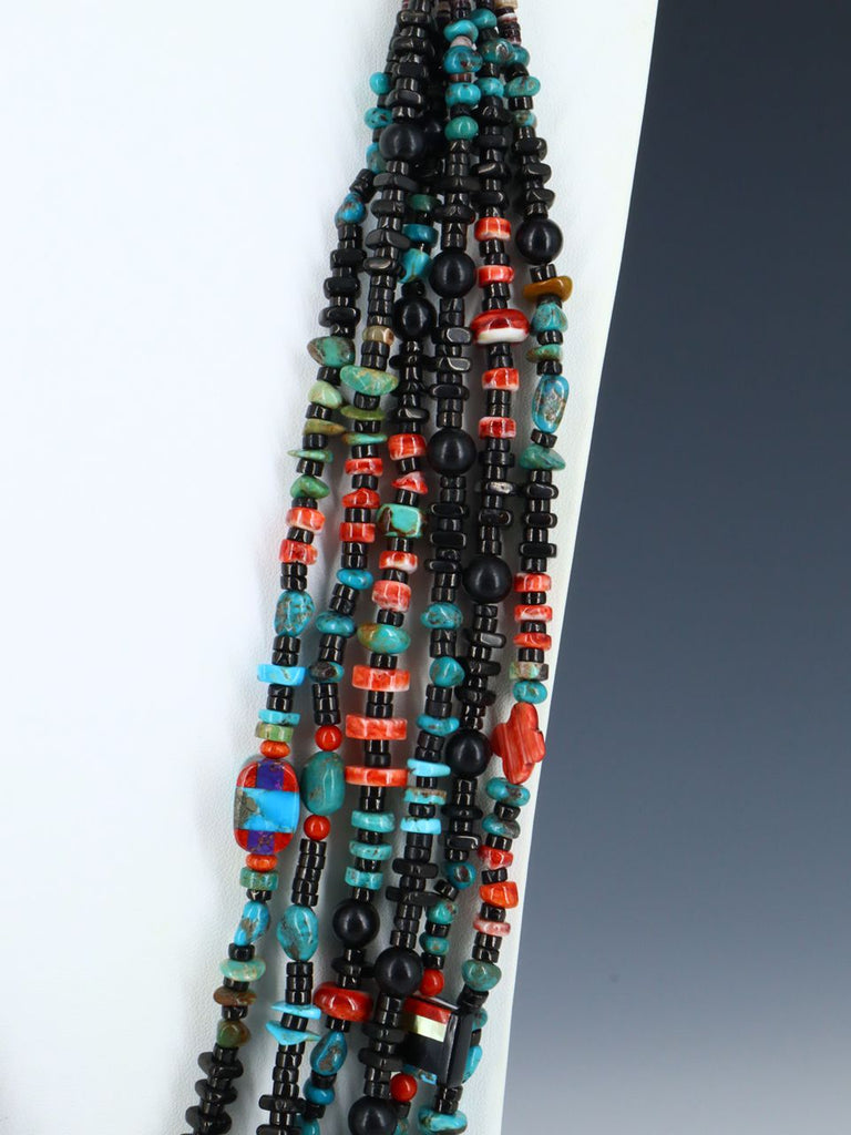Native American Jewelry Santo Domingo Black Jet Treasure Necklace - PuebloDirect.com