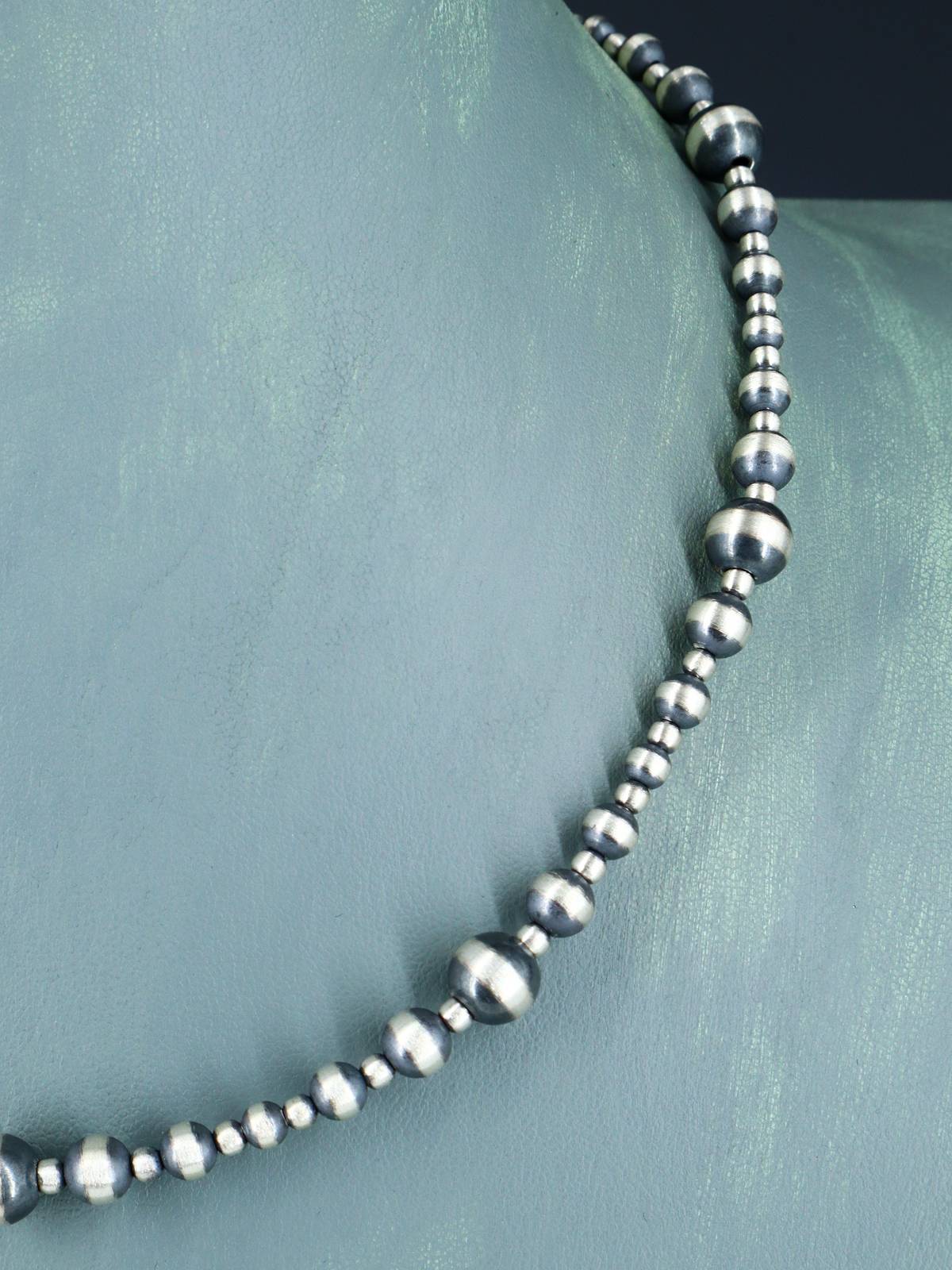 18" Navajo Jewelry Single Strand Sterling Silver Beaded Necklace