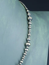 Collier de perles en argent sterling à brin unique de bijoux Navajo de 18 po