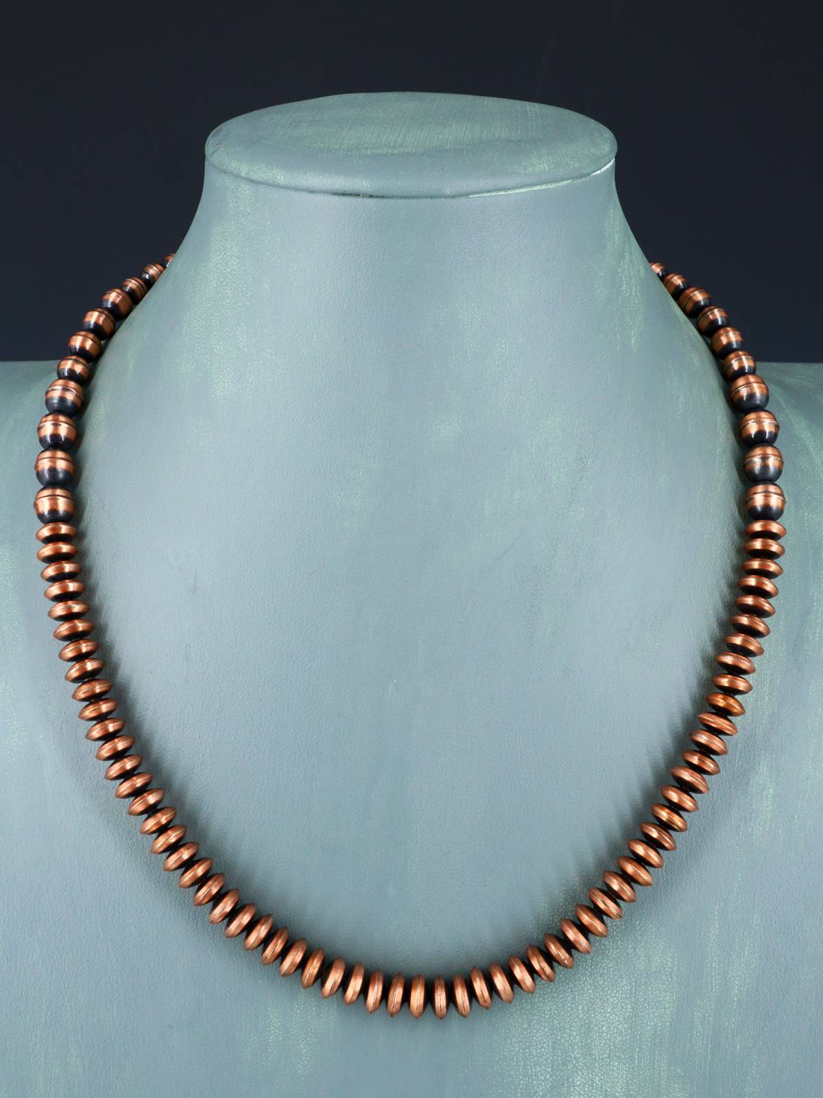 Collier de perles en argent sterling à brin unique de bijoux Navajo de 18 po