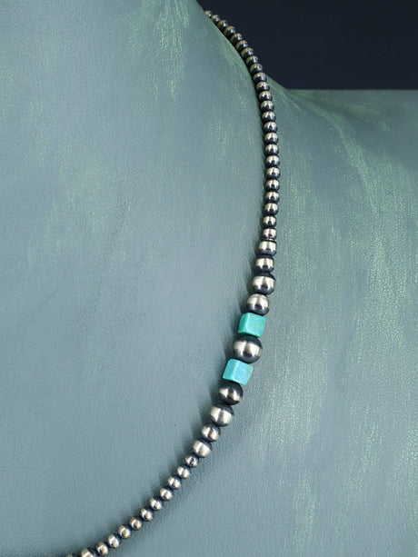 Collar de cuentas de plata y turquesa nativo americano