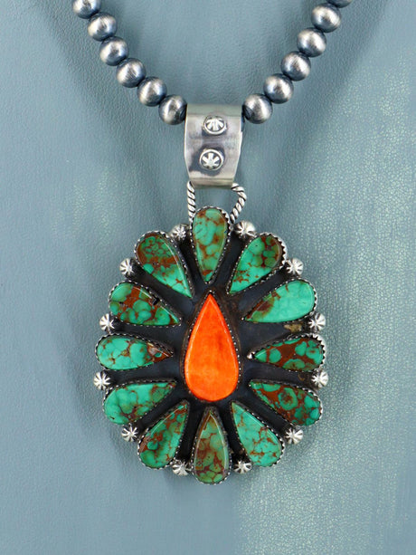 Colgante de turquesa Royston nativo americano con collar de cuentas