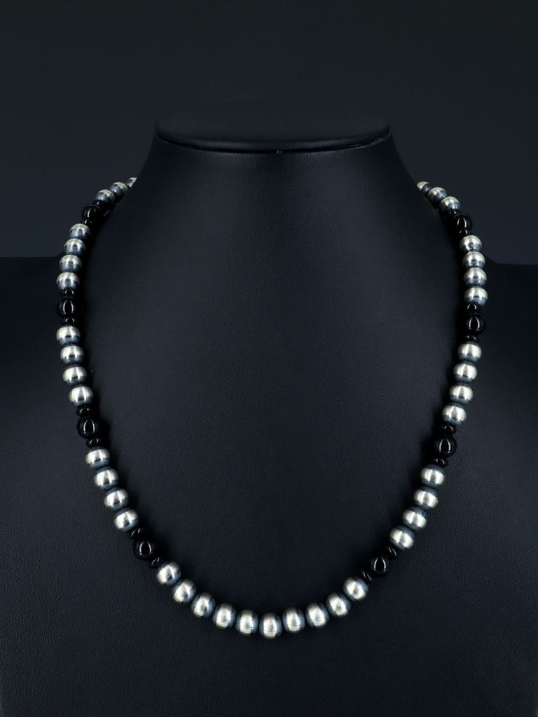 Native American Onyx and Silver Beaded Necklace - PuebloDirect.com