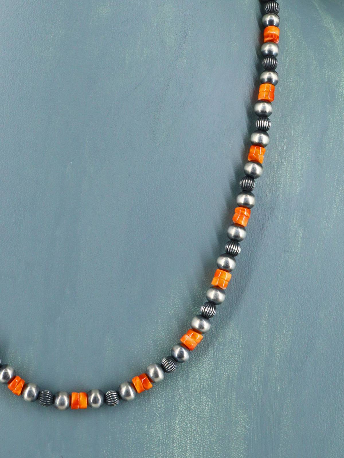 20" Spiny Oyster and Sterling Silver Bead Necklace - PuebloDirect.com