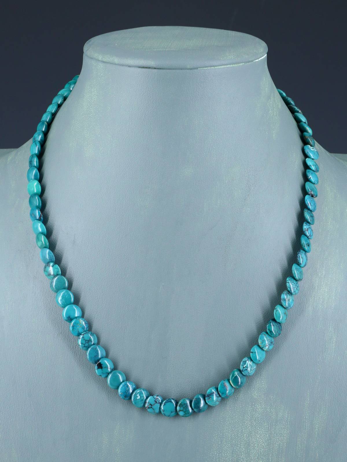 19" Navajo Single Strand Turquoise Disc Necklace - PuebloDirect.com