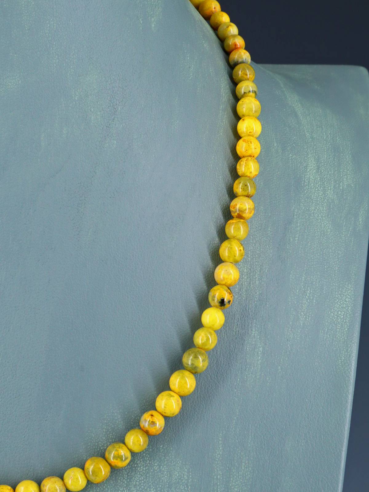 Bijoux amérindiens Collier simple brin d’huître épineuse et turquoise