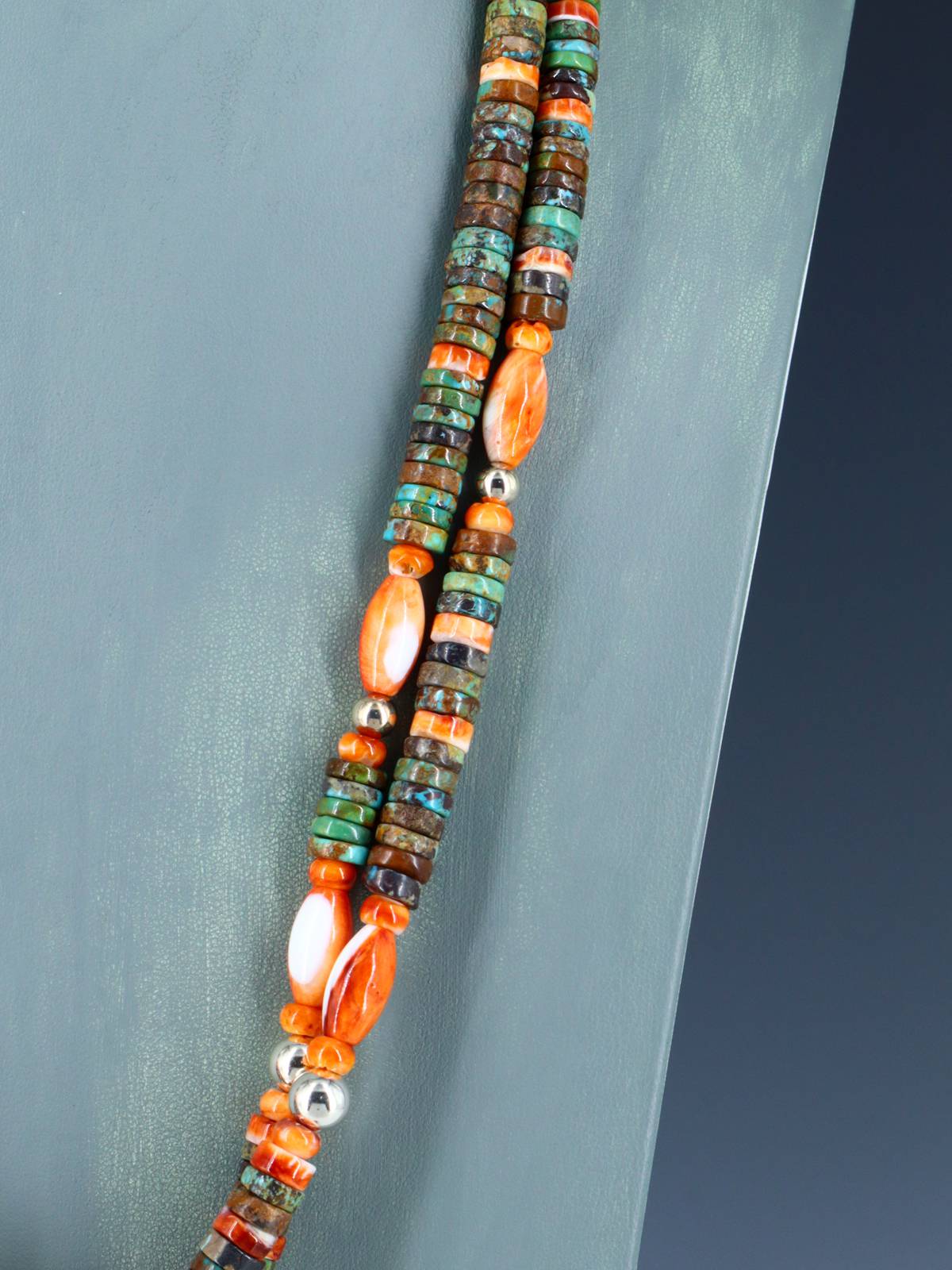 Native American Santo Domingo Spiny Oyster and Turquoise Necklace