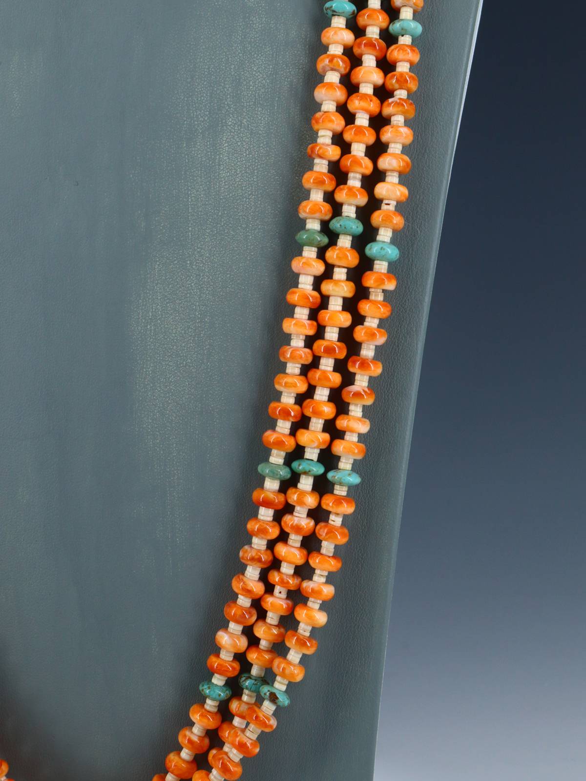 Native American Santo Domingo Spiny Oyster and Turquoise Necklace