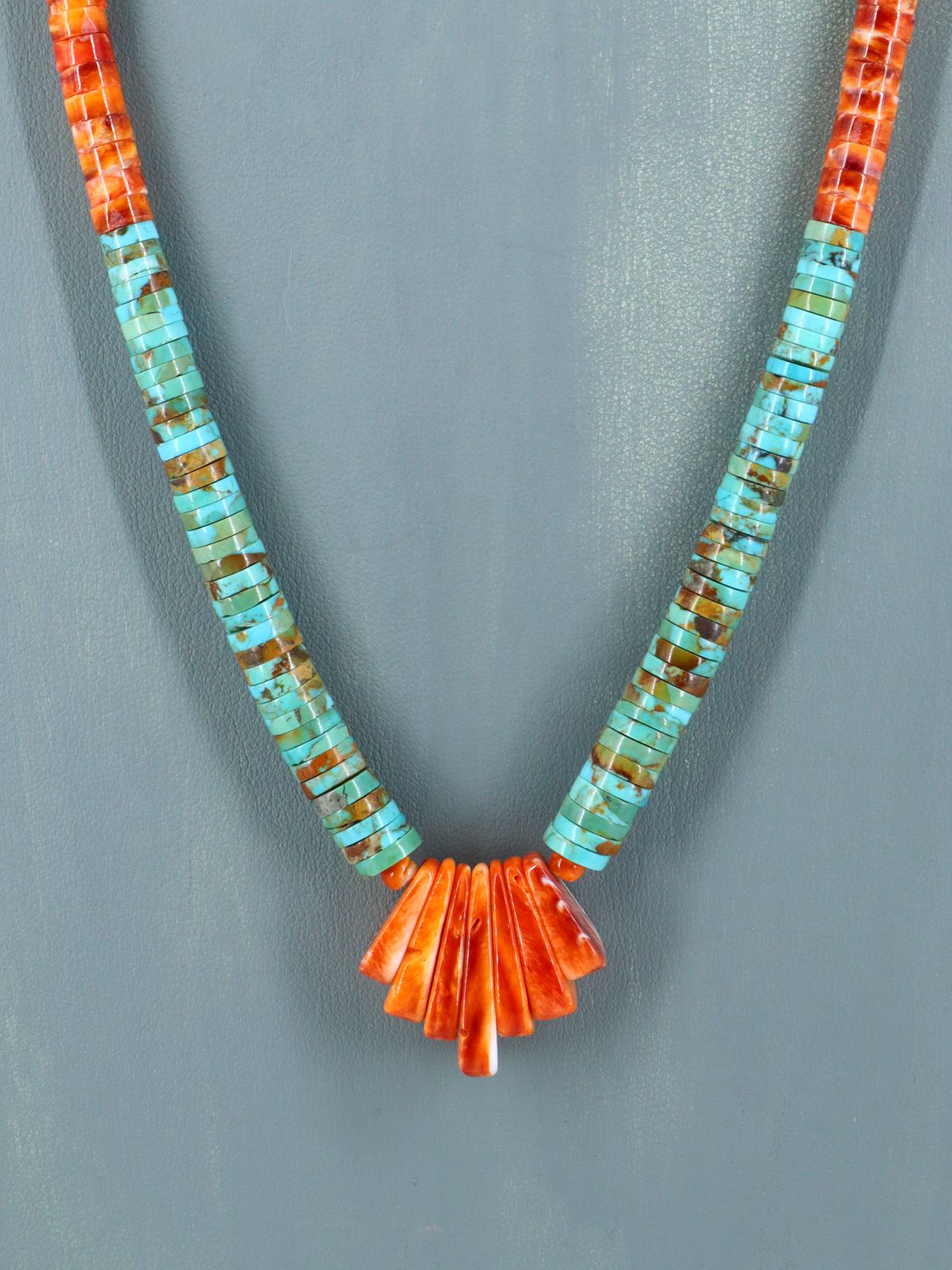 Native American Jewelry Single Strand Orange Spiny Oyster and Turquoise Necklace - PuebloDirect.com