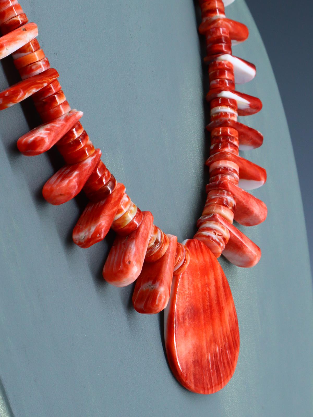 Native American Santo Domingo Spiny Oyster Necklace