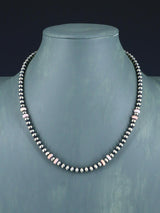 18" Navajo Jewelry Pink Conch Sterling Silver Beaded Necklace - PuebloDirect.com