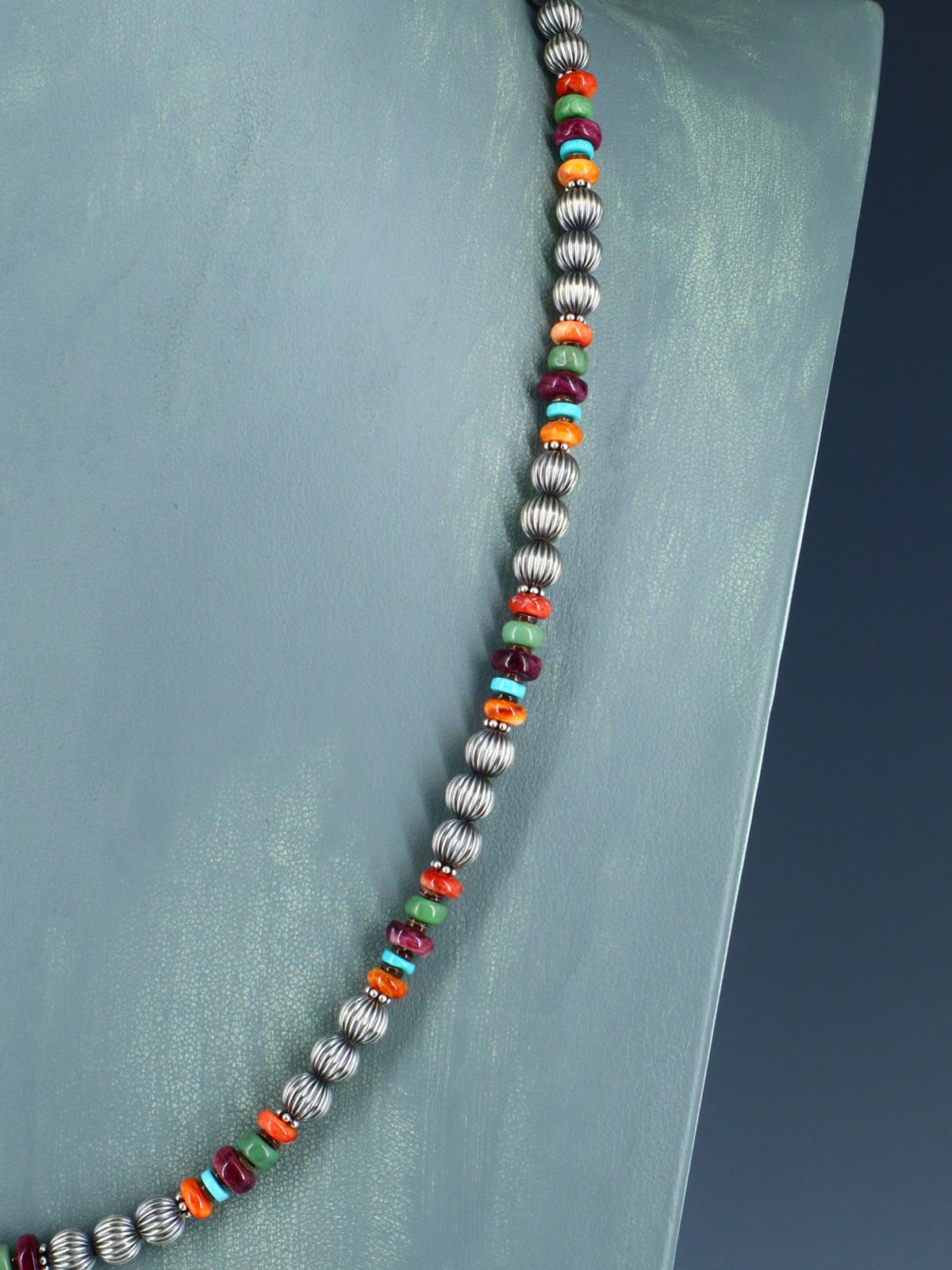 Collier amérindien de perles noires onyx et turquoise