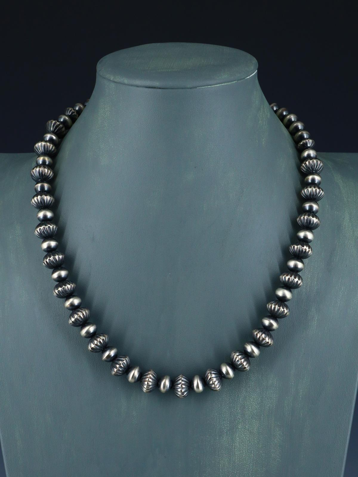 19" Native American Jewelry Sterling Silver Navajo Beaded Necklace