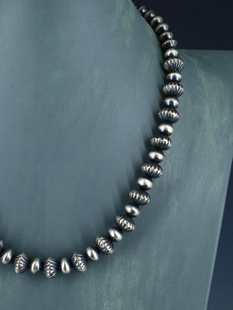 19" Native American Jewelry Sterling Silver Navajo Beaded Necklace