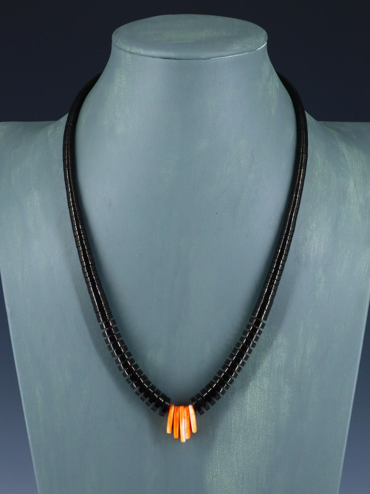 Collar de ostras espinosas graduadas de joyería nativa americana