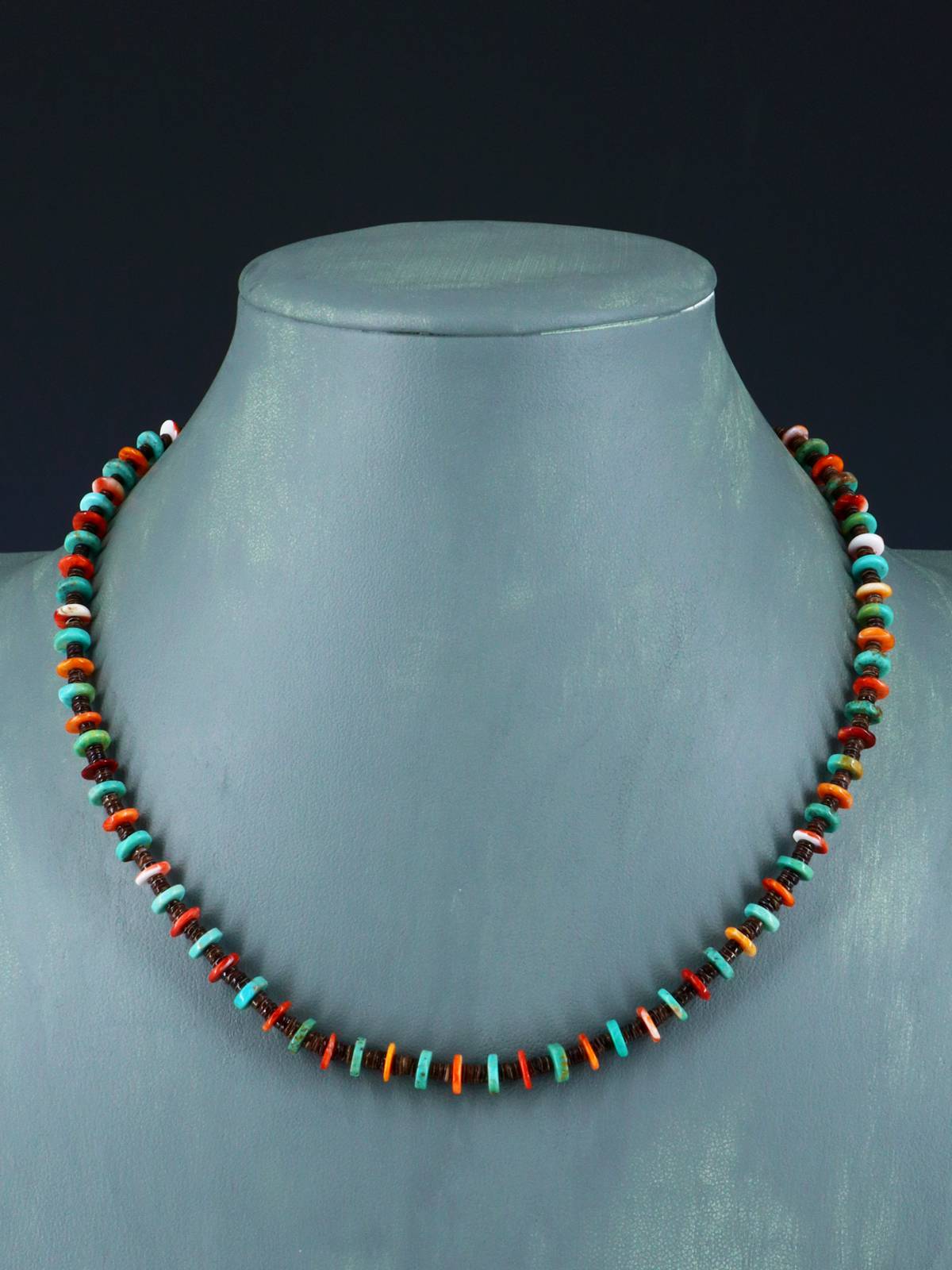 18" Native American Single Strand Turquoise, Spiny Oyster, and Heishi Necklace - PuebloDirect.com