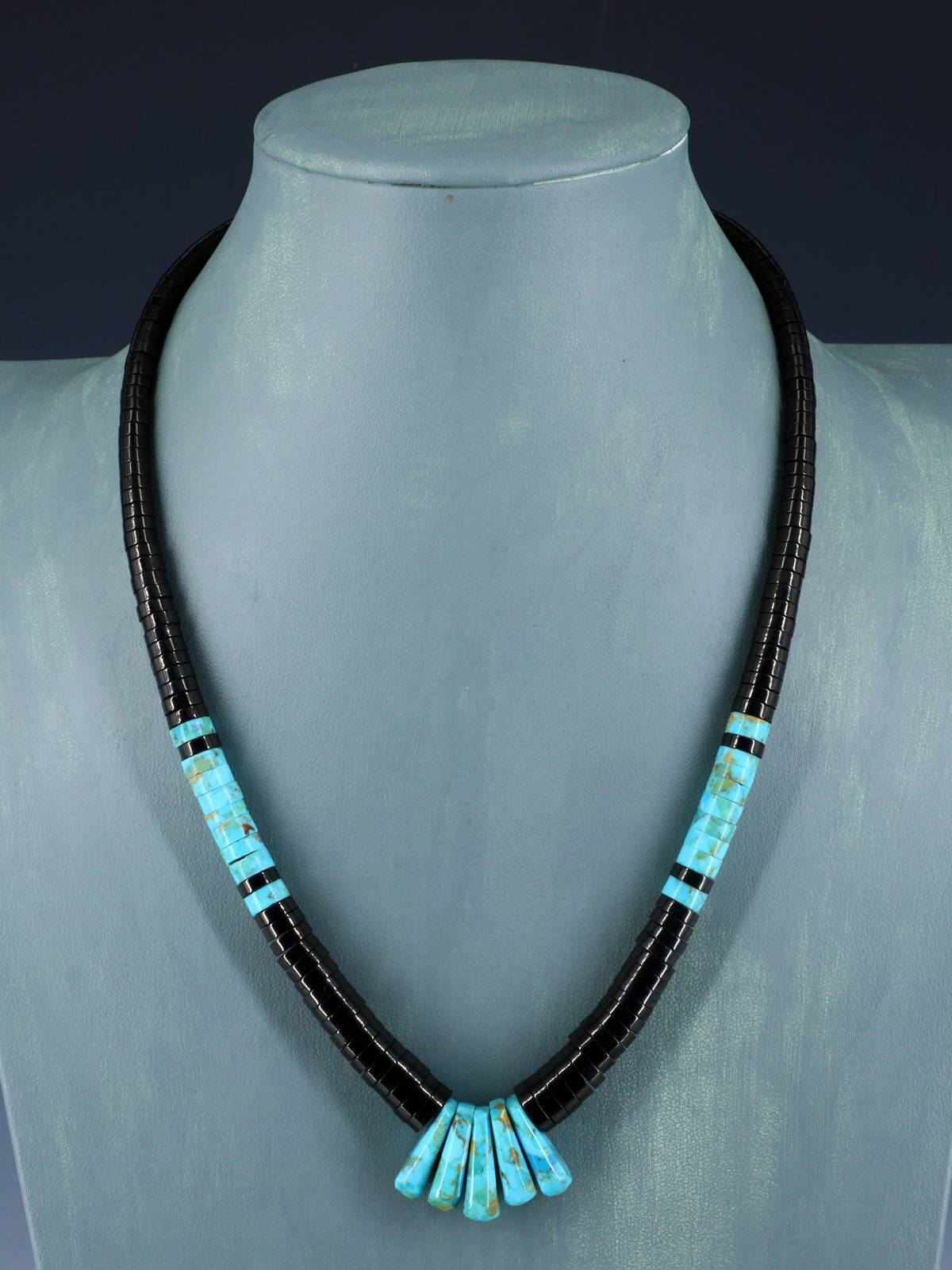 Native American Santo Domingo Turquoise and Jet Necklace