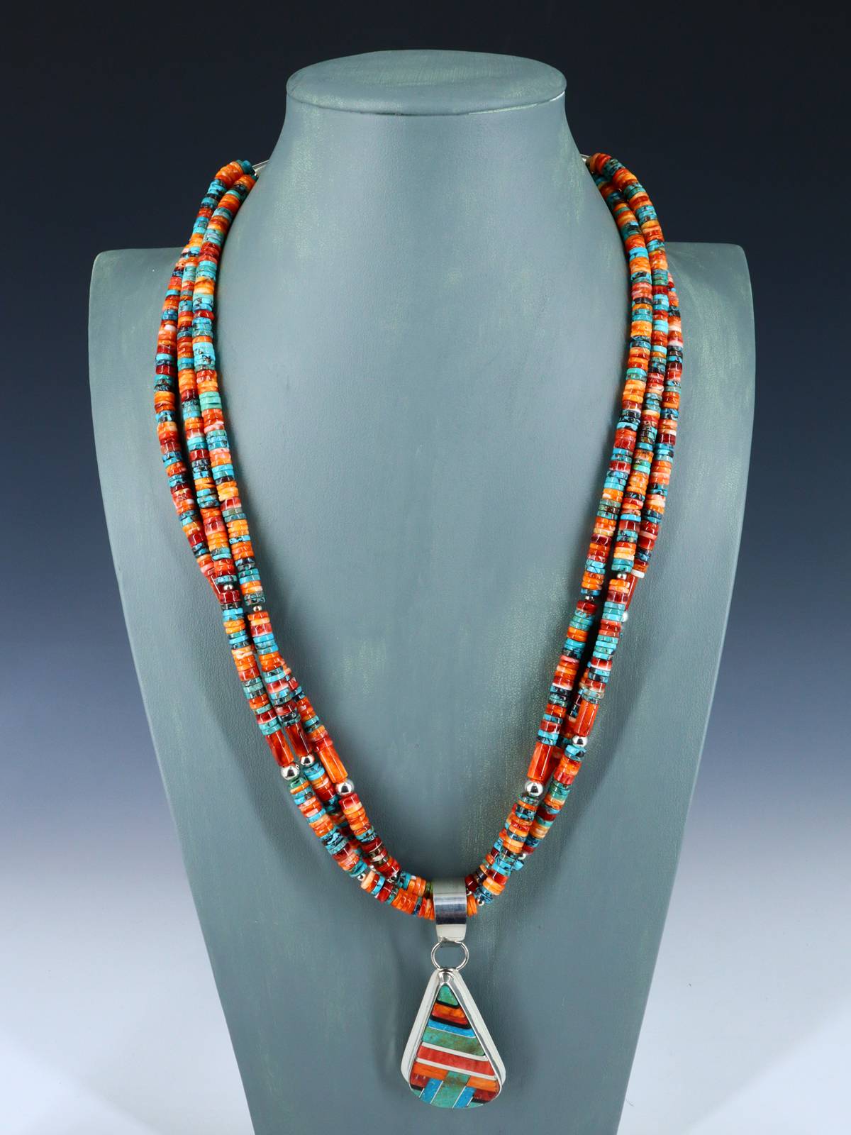 Collar del tesoro del abulón de Santo Domingo de los indios nativos americanos