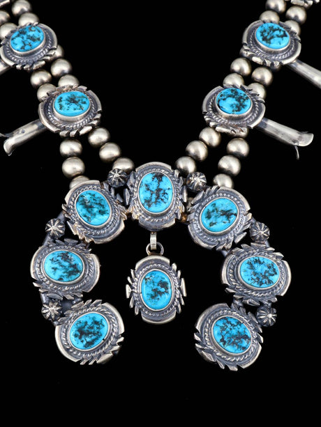 Ensemble de colliers amérindiens en argent sterling Kingman Turquoise Squash Blossom