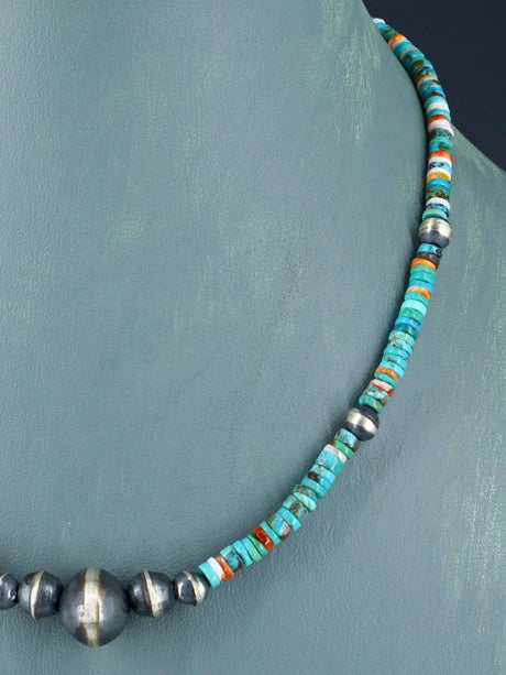 Collar de cuentas de plata y turquesa nativo americano